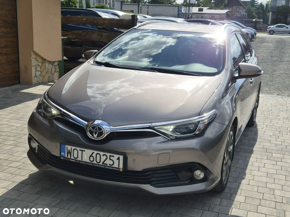 Toyota Auris - 3