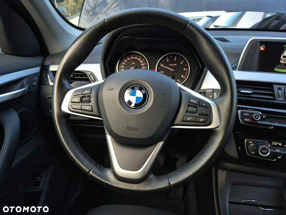 BMW X1 - 25