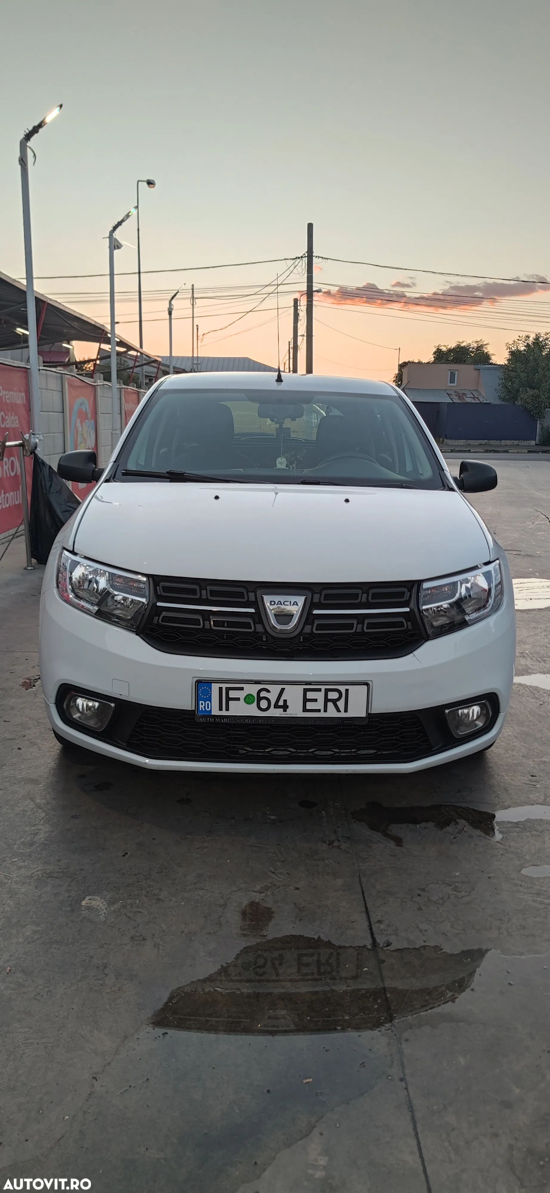 Dacia Sandero 1.0 SCe Ambiance - 1