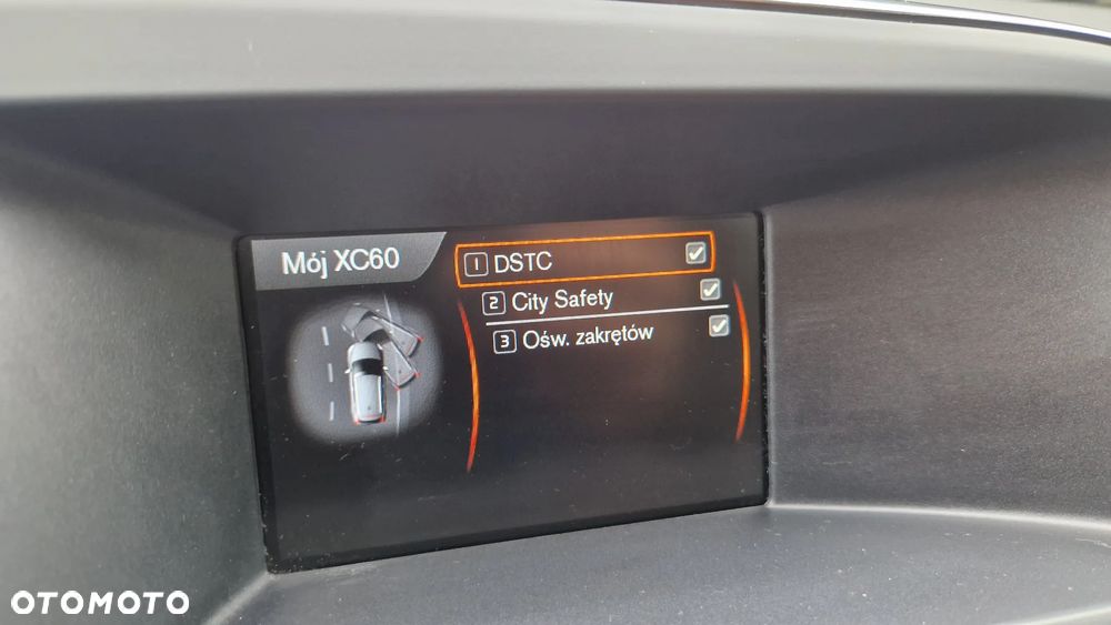 Volvo XC 60 D3 Momentum - 20