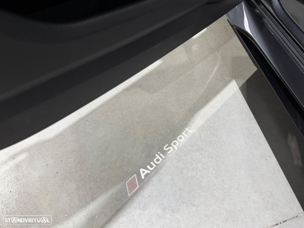 Audi RS6 Avant 4.0 TFSI quattro Tiptronic - 45