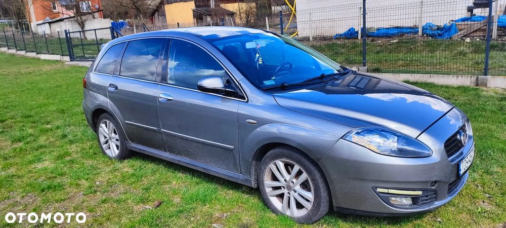 Fiat Croma 2.4 JTD Emotion - 3