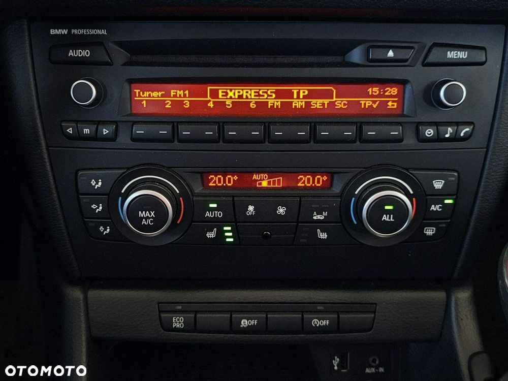BMW X1 - 18