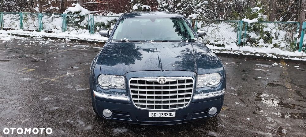 Chrysler 300C - 9