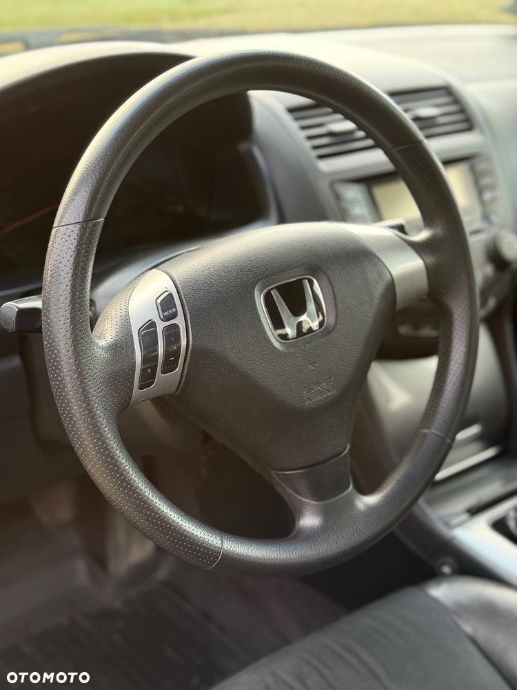 Honda Accord 2.0 Comfort - 18