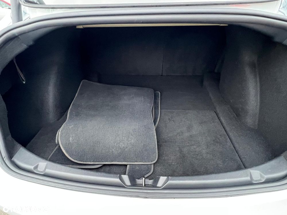 Tesla Model 3 RWD Hinterradantrieb - 16