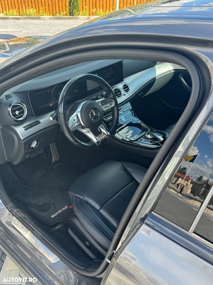 Mercedes-Benz E 450 4MATIC Aut - 10