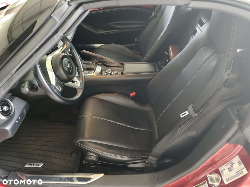 Mazda MX-5 - 10