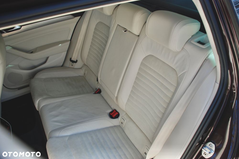 Volkswagen Passat 2.0 TDI BMT Highline - 7