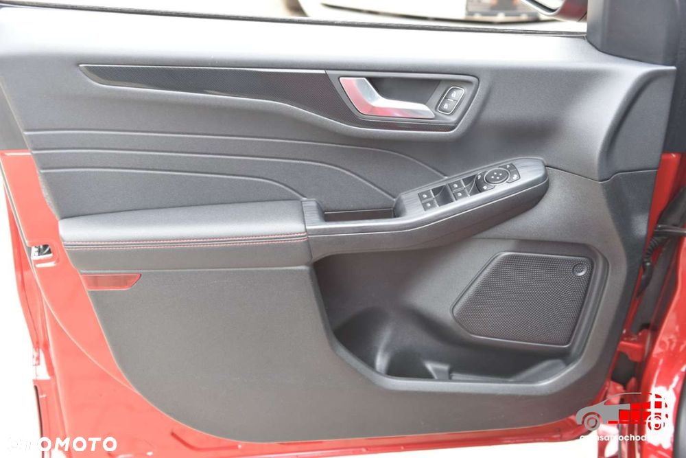 Ford Kuga - 17