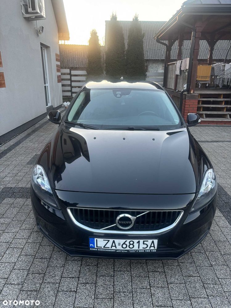 Volvo XC 40 - 1