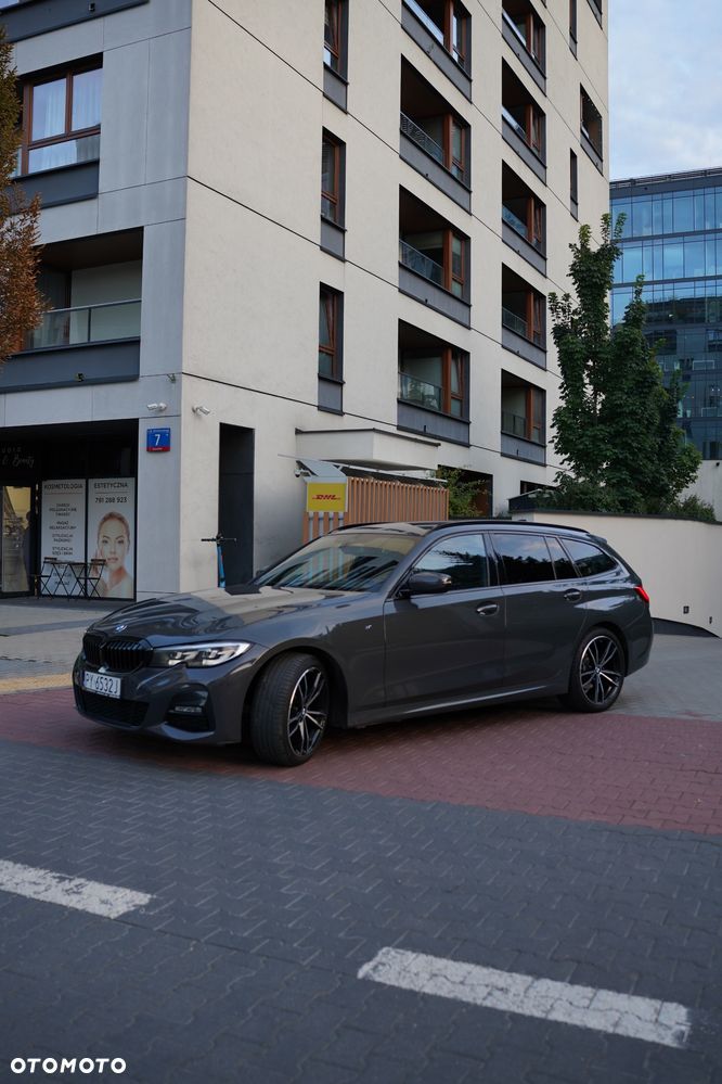 BMW Seria 3 320d xDrive M Sport sport - 4