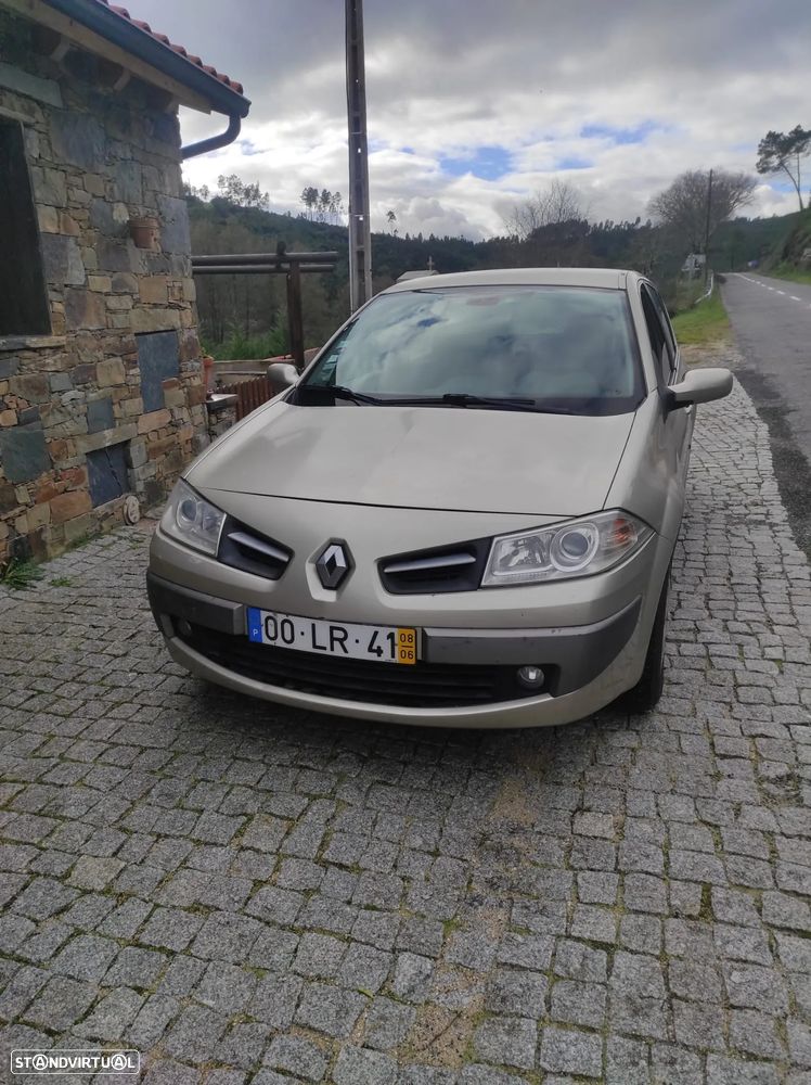 Renault Mégane 1.5 dCi Avantage - 4