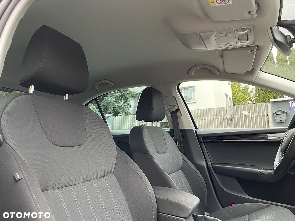 Skoda Octavia 2.0 TDI Style DSG - 35