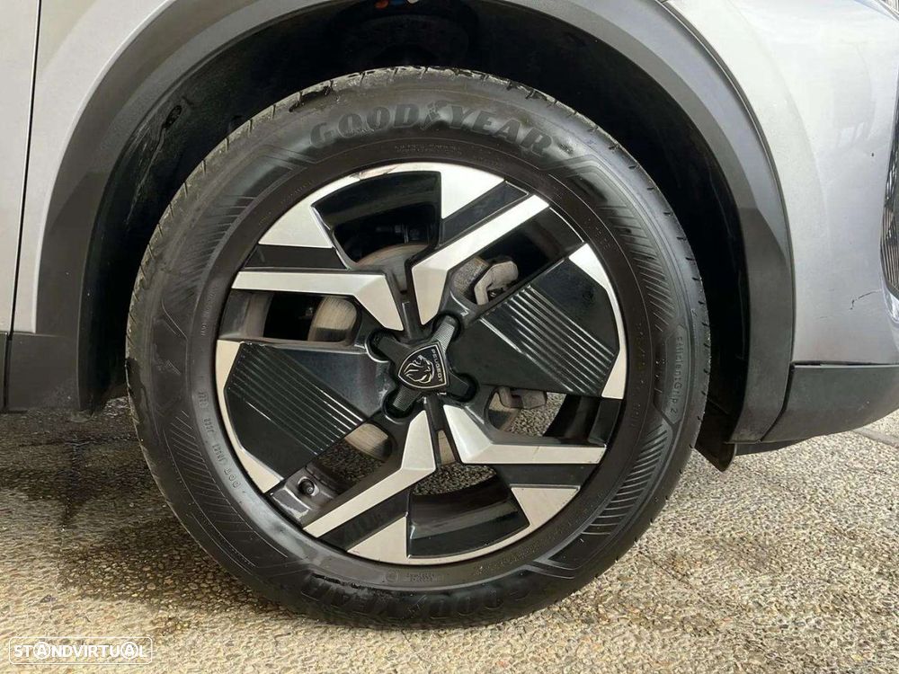 Peugeot 2008 1.2 PureTech Allure - 18