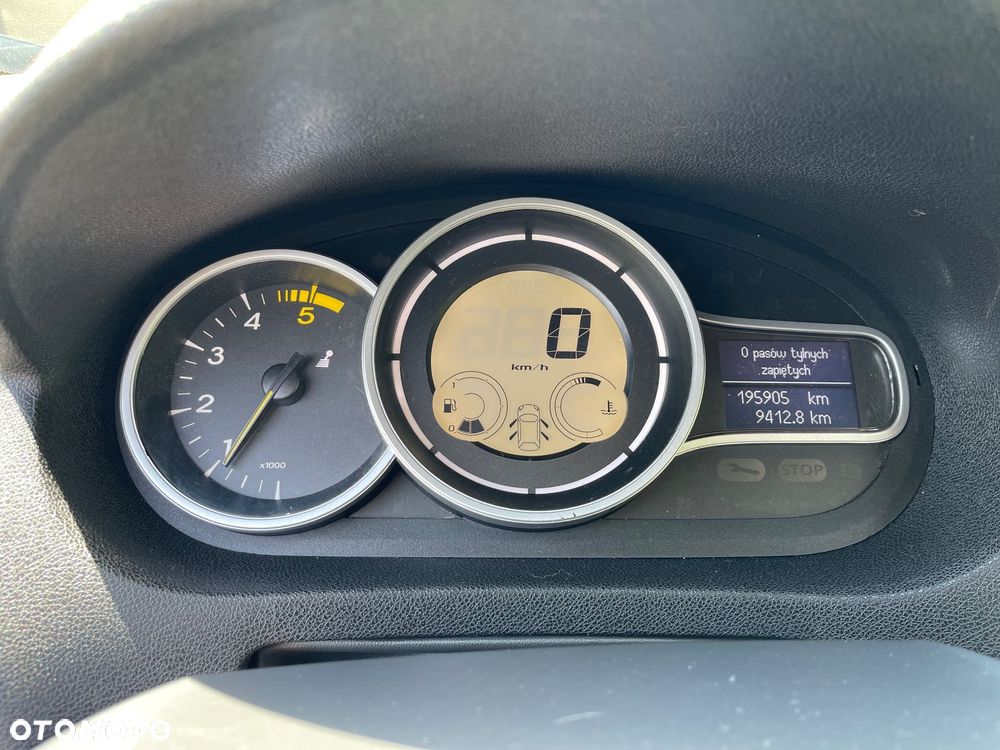 Renault Megane 1.5 dCi Authentique - 4