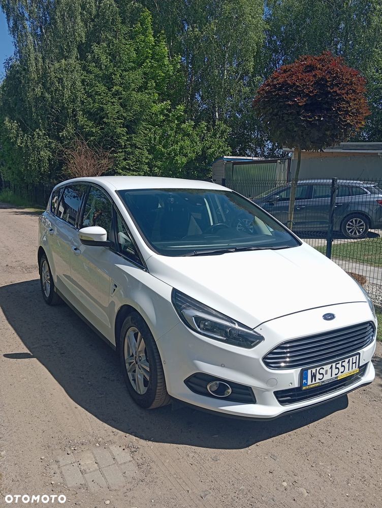 Ford S-Max 2.0 EcoBlue Titanium - 1