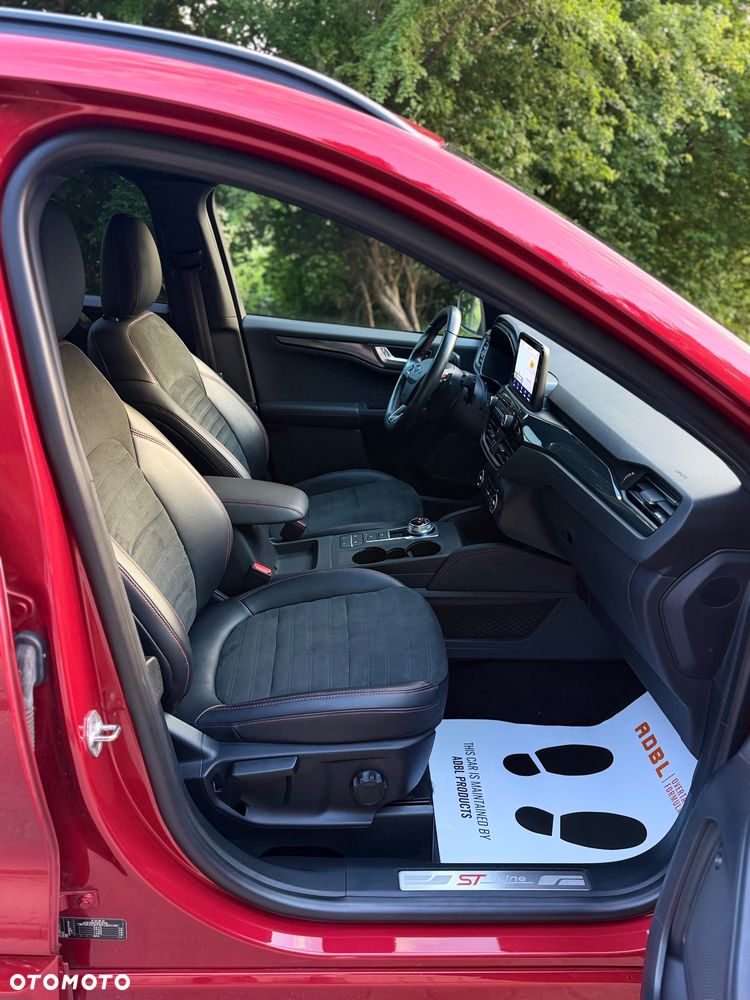 Ford Kuga 2.0 EcoBlue AWD ST-Line X - 25