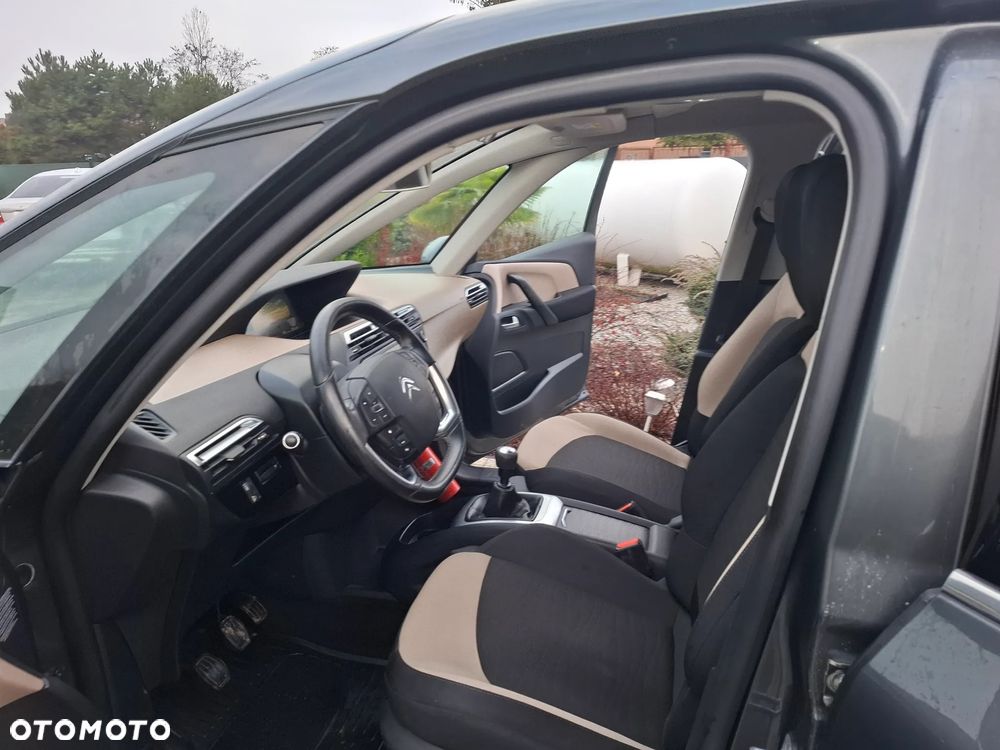 Citroën C4 Picasso e-HDi 115 Exclusive - 19