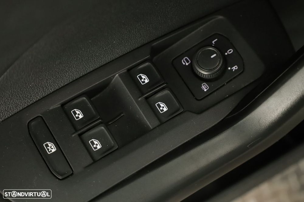 VW T-Cross 1.0 TSI Life - 19