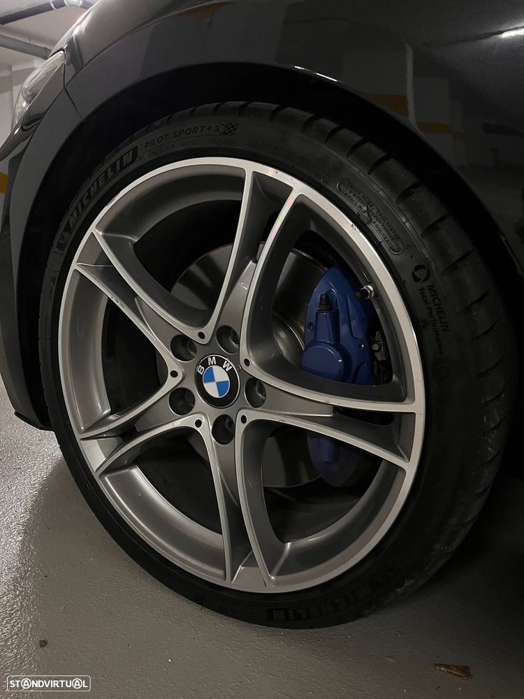 BMW M235i Auto - 10