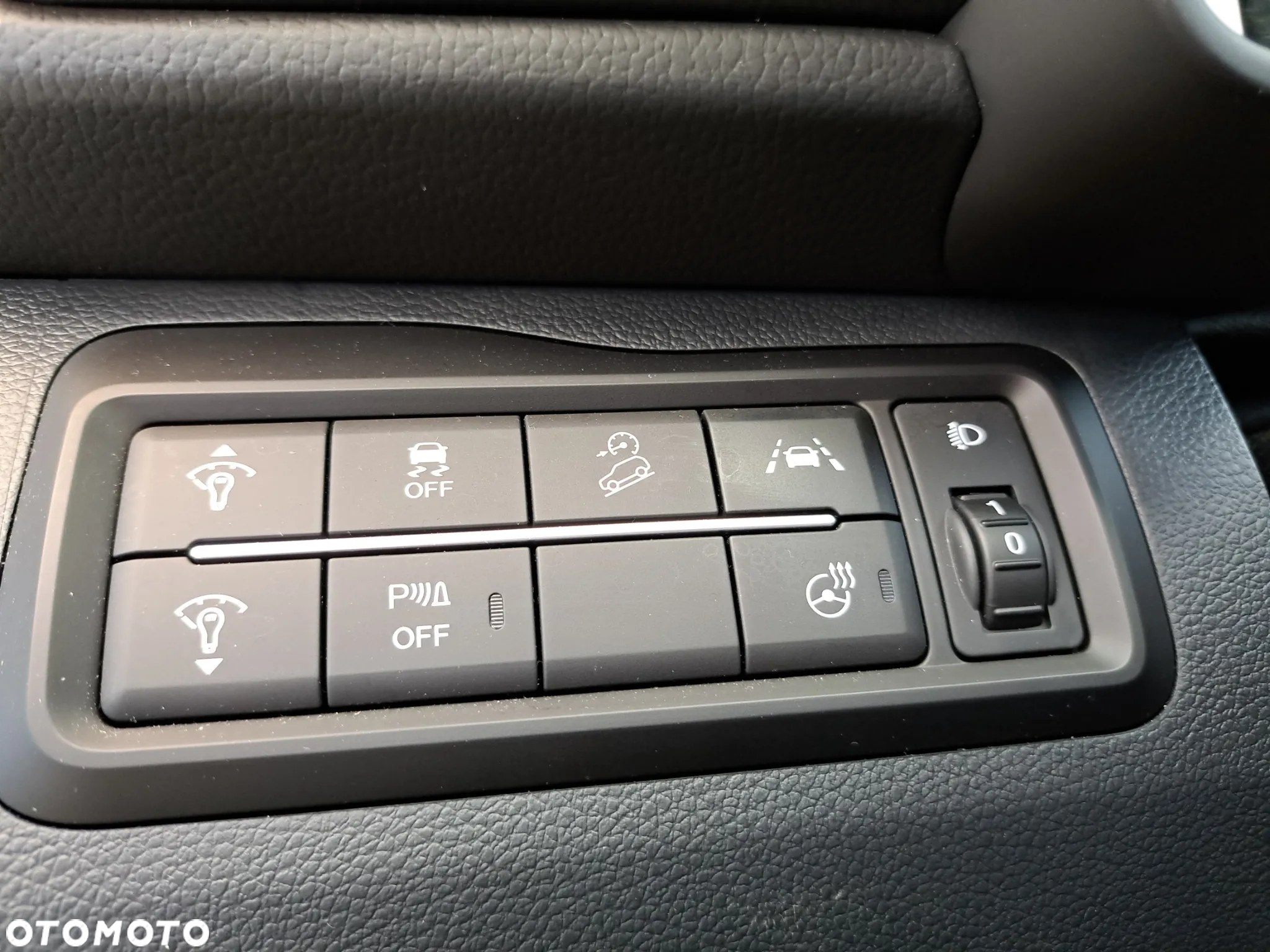SsangYong/KGM Tivoli Grand 1.5 T-GDI Adventure - 22