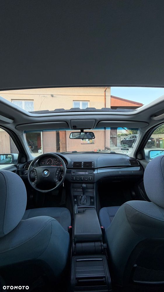 BMW Seria 3 325i - 18