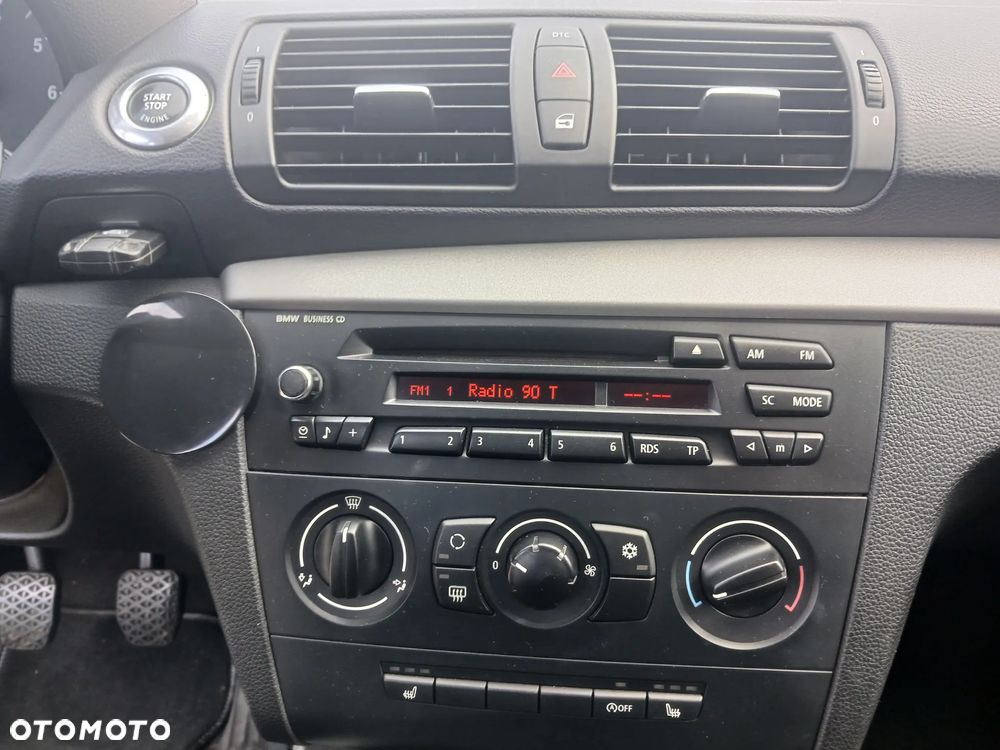 BMW Seria 1 116i - 8