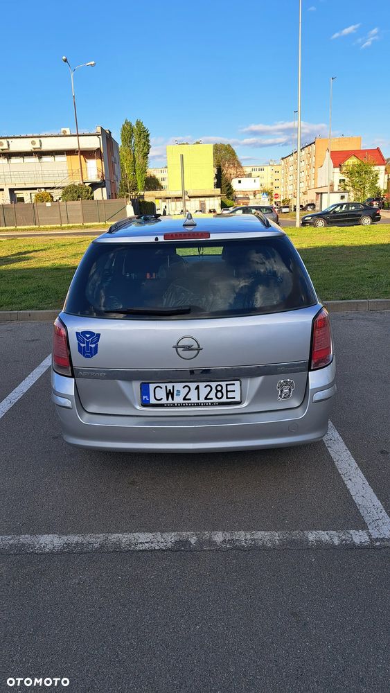 Opel Astra 1.6 Enjoy - 4