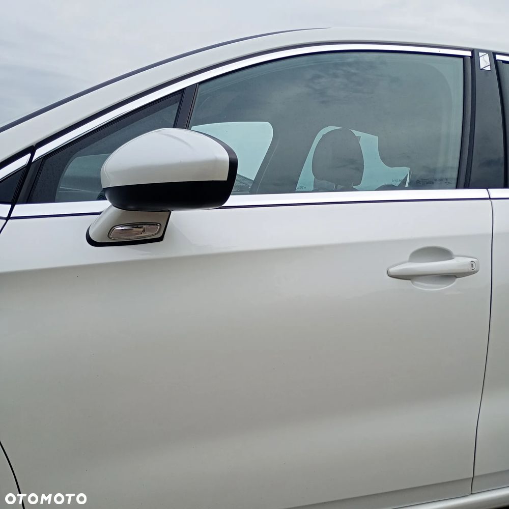 Citroën DS4 e-HDi 115 Chic - 10