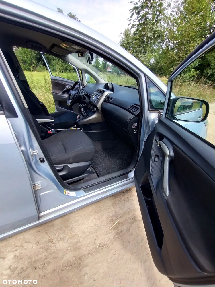 Toyota Verso 2.0 D-4D Sol - 10