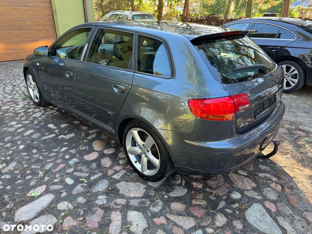 Audi A3 Sportback 1.9 TDI S line Sportpaket plus - 10