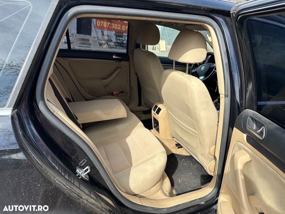 Volkswagen Golf 1.9 TDI DSG Comfortline - 9