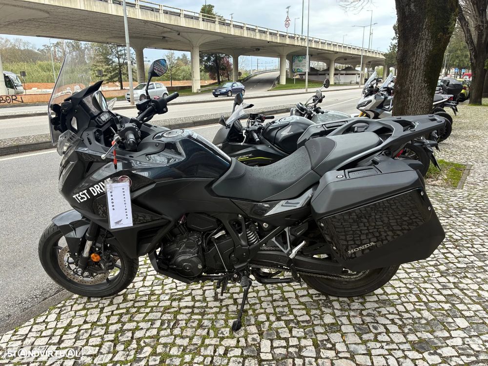 Honda NT 1100 IA - 1