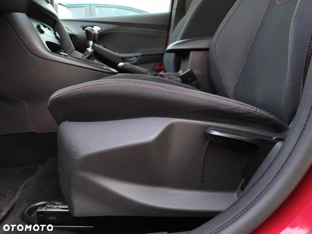 Ford Focus 1.0 EcoBoost ST-Line ASS - 27