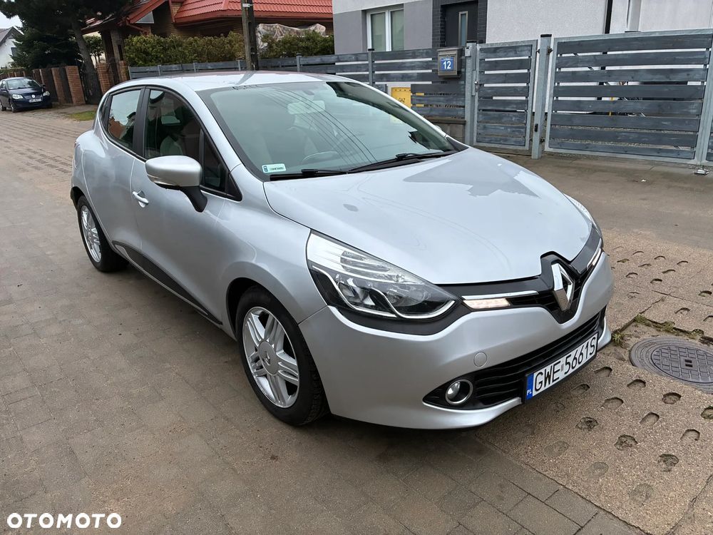 Renault Clio - 2
