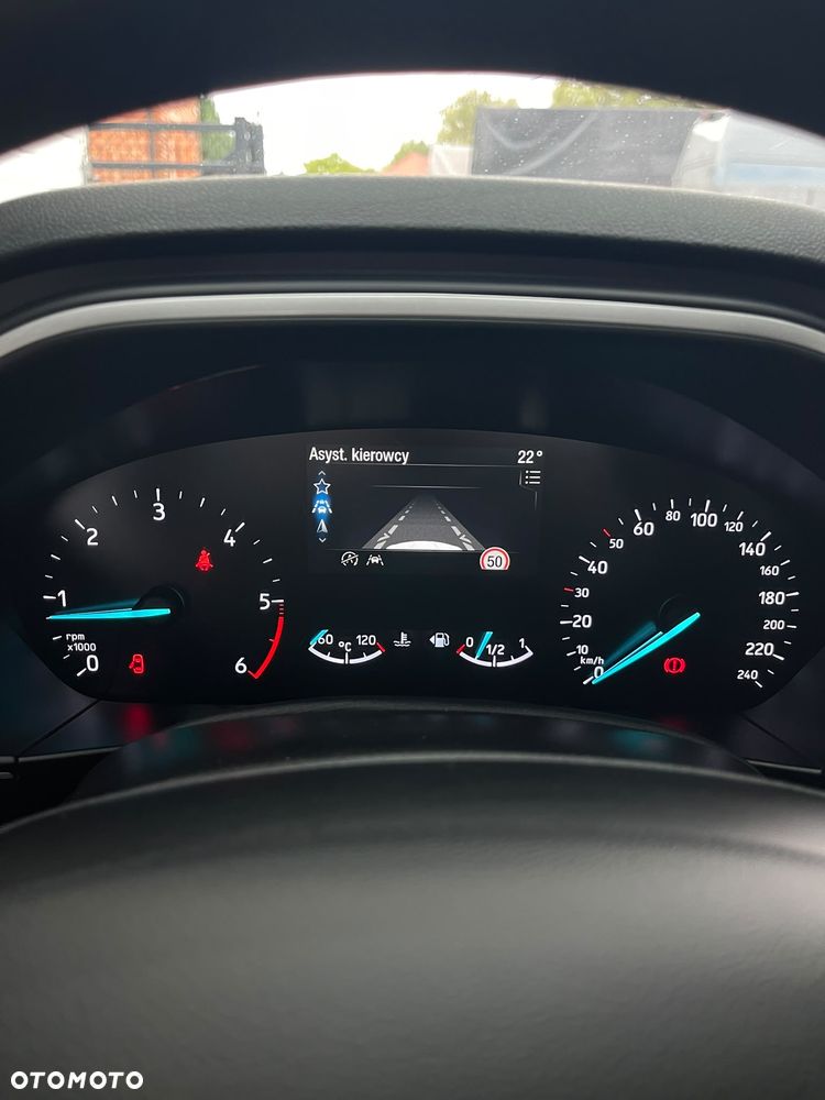 Ford Focus 1.5 EcoBlue Start-Stopp-System ACTIVE DESIGN - 11