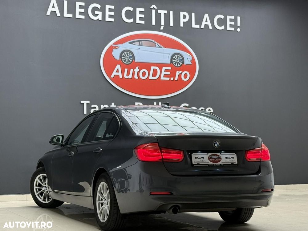 BMW Seria 3 318i Aut. - 3