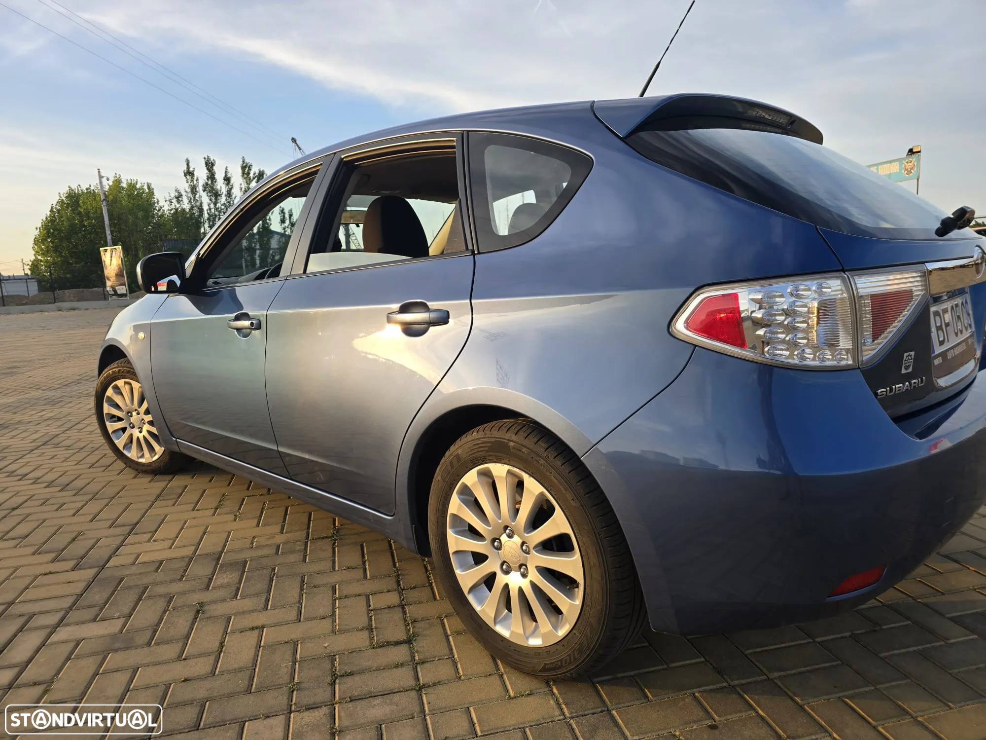 Subaru Impreza 2.0R Active - 26