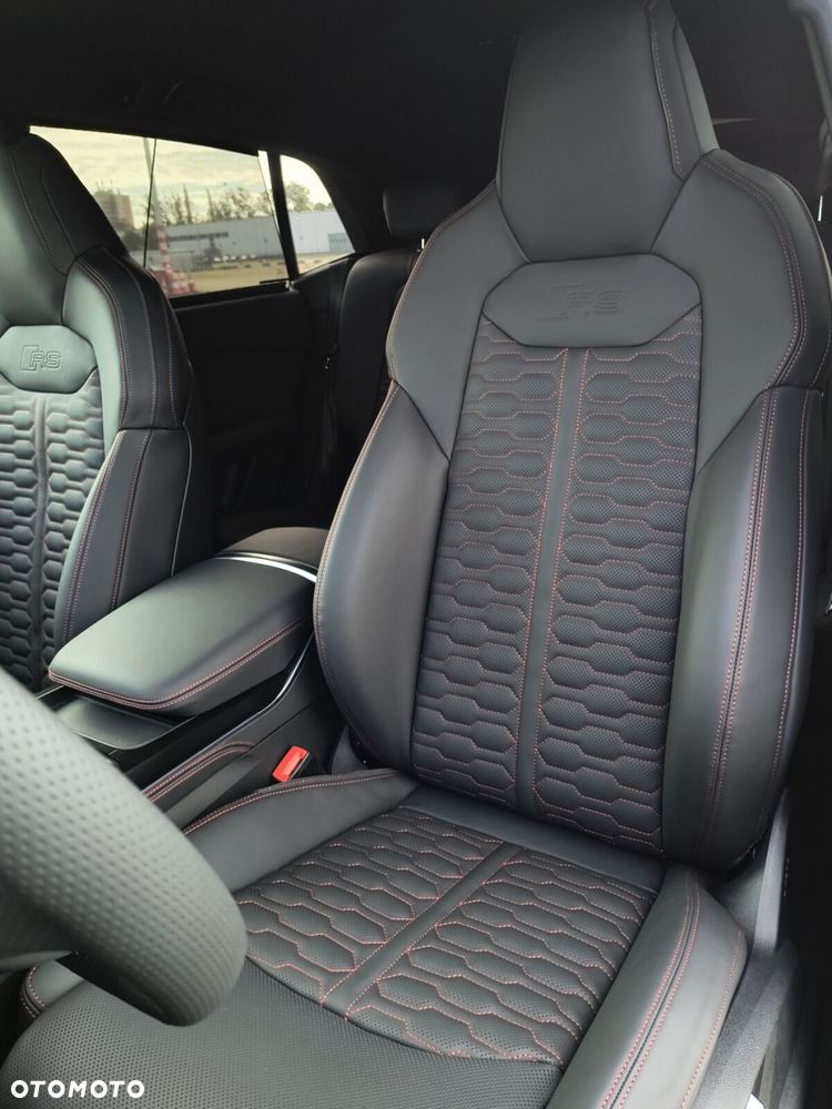 Audi RS Q8 TFSI Quattro Tiptronic - 36