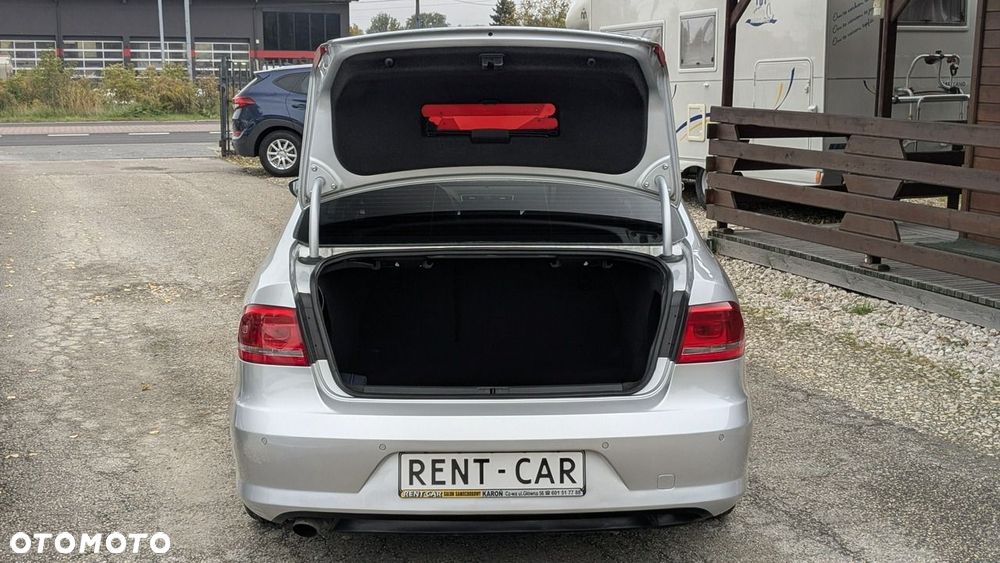 Volkswagen Passat 2011