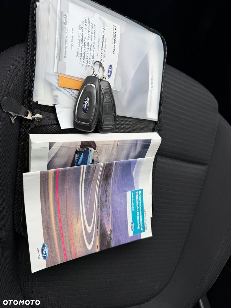 Ford Focus - 20