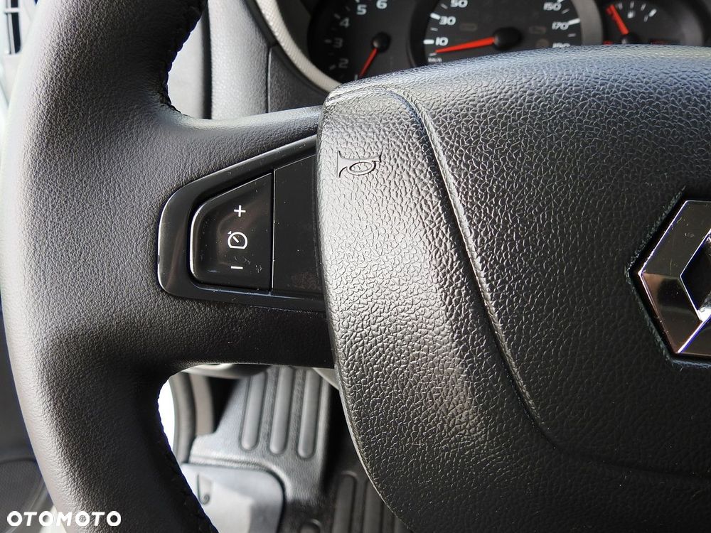 Renault MASTER PLANDEKA 8 PALET TEMPOMAT KLIMATYZACJA  170KM - 27