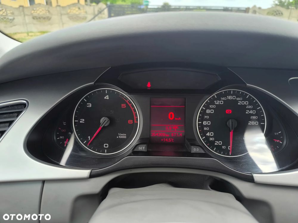 Audi A4 Limousine 2.0 TDI - 10