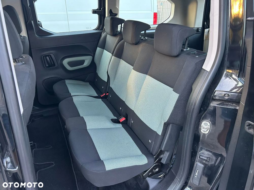 Citroën Berlingo XL BlueHDi 130 FEEL - 23