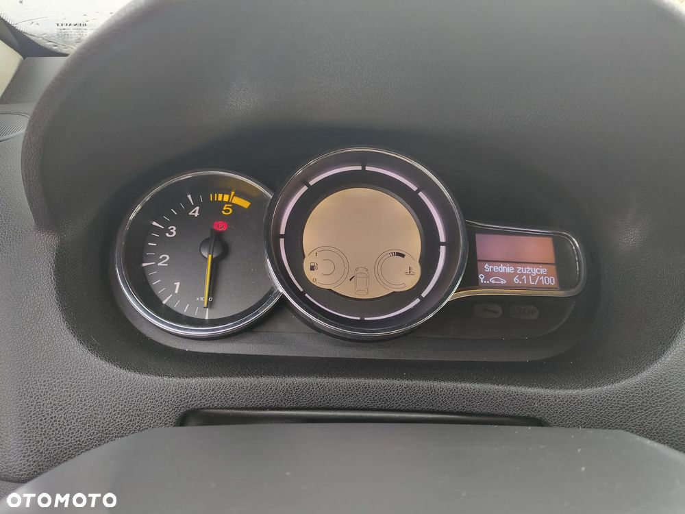 Renault Megane 1.5 dCi Color Edition - 9