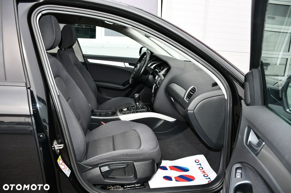 Audi A4 Avant 2.0 TDI - 27