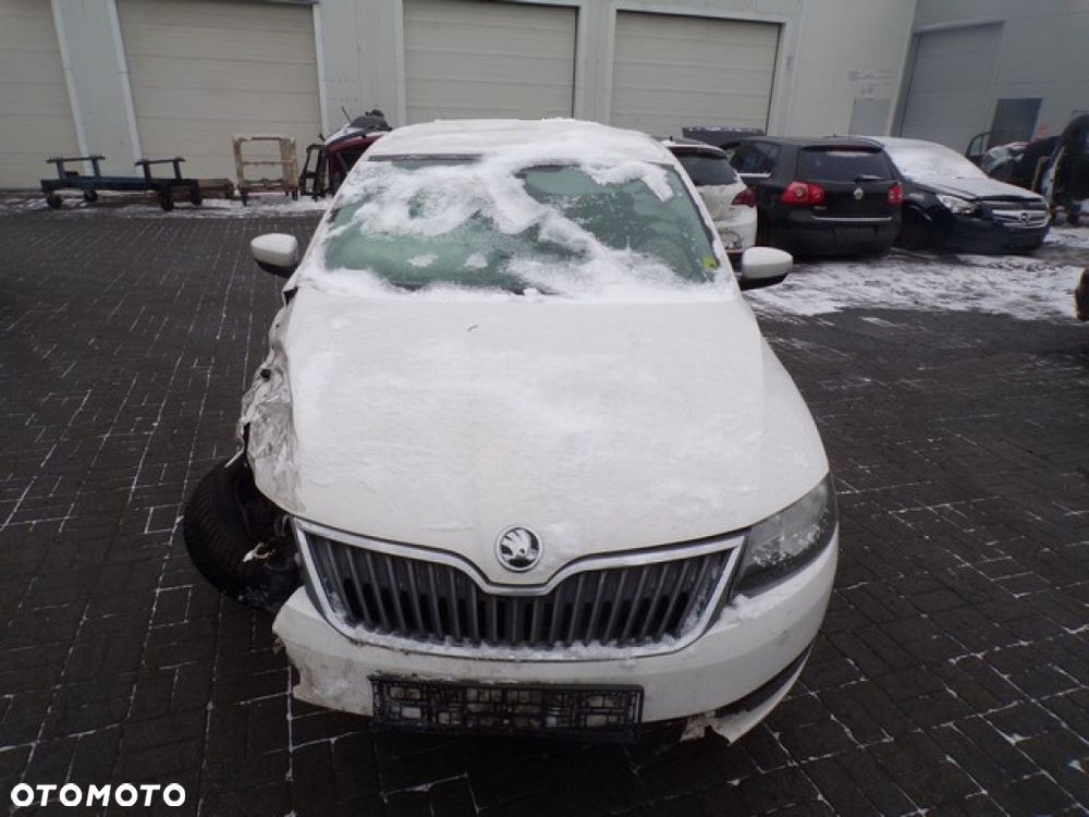 Części- Skoda Rapid 1 I 1.4 TDI 90 KM LIFT 18R - 2