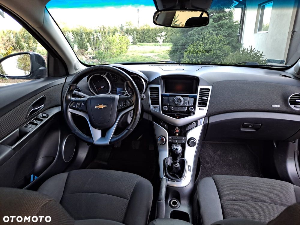 Chevrolet Cruze - 6