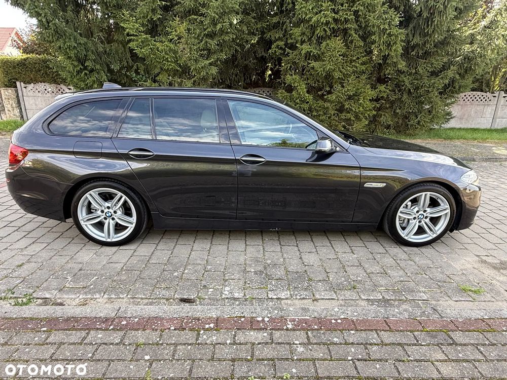 BMW Seria 5 530d Touring Luxury Line - 4